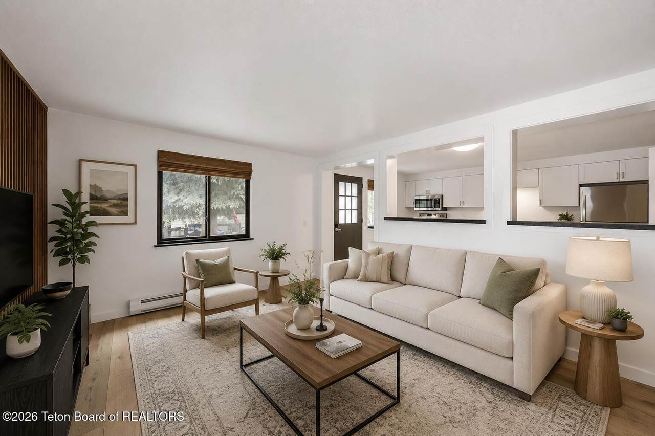360 Simpson Avenue - Photo 1