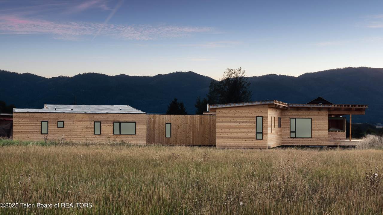 1313 Buckskin Loop Trail - Photo 1