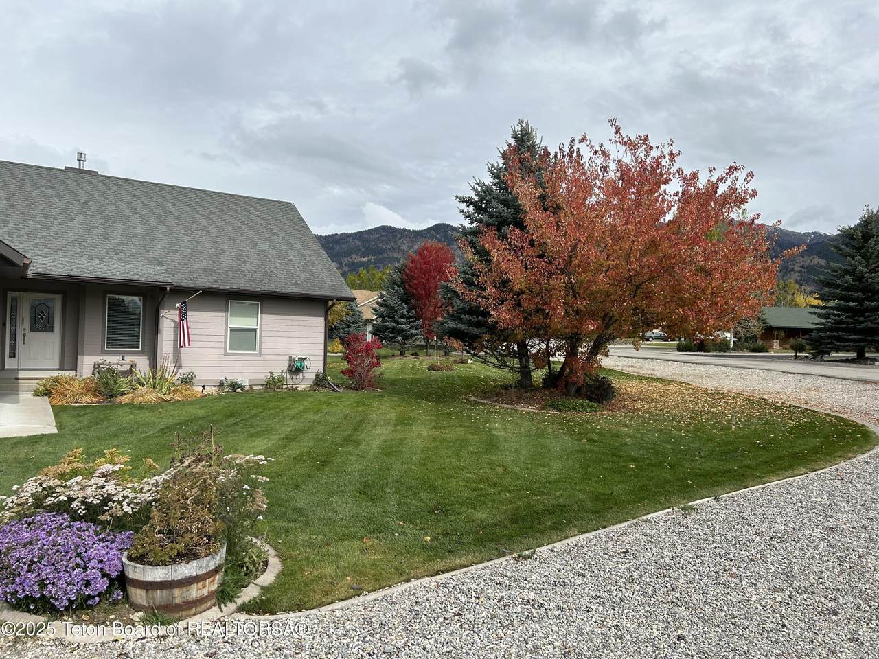 https://bt-photos.global.ssl.fastly.net/teton/orig_boomver_4_25-251-2.jpg