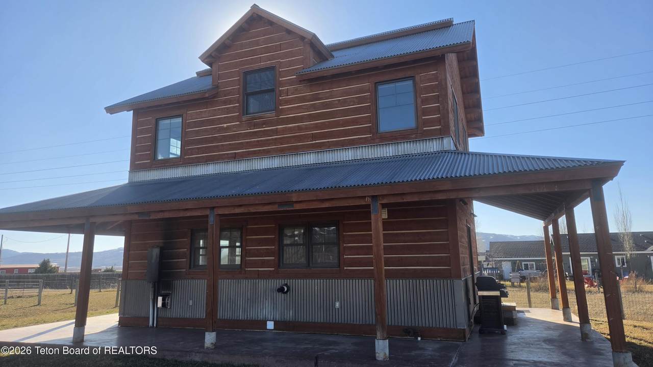 https://bt-photos.global.ssl.fastly.net/teton/1280_boomver_4_26-379-2.jpg