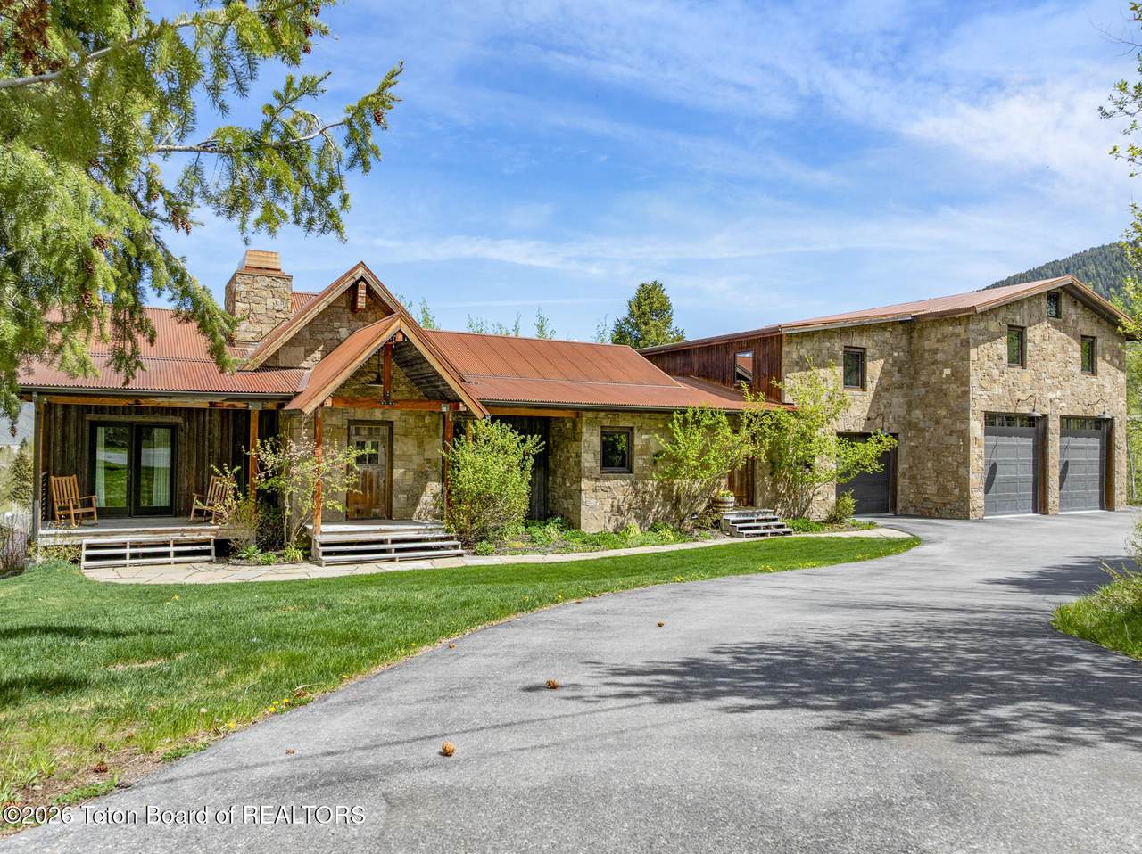 https://bt-photos.global.ssl.fastly.net/teton/1280_boomver_5_26-235-2.jpg