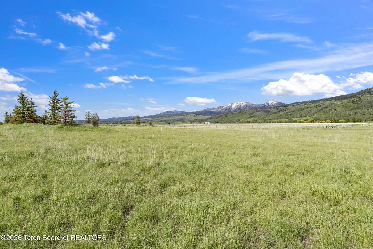 https://bt-photos.global.ssl.fastly.net/teton/1280_boomver_5_26-5-2.jpg