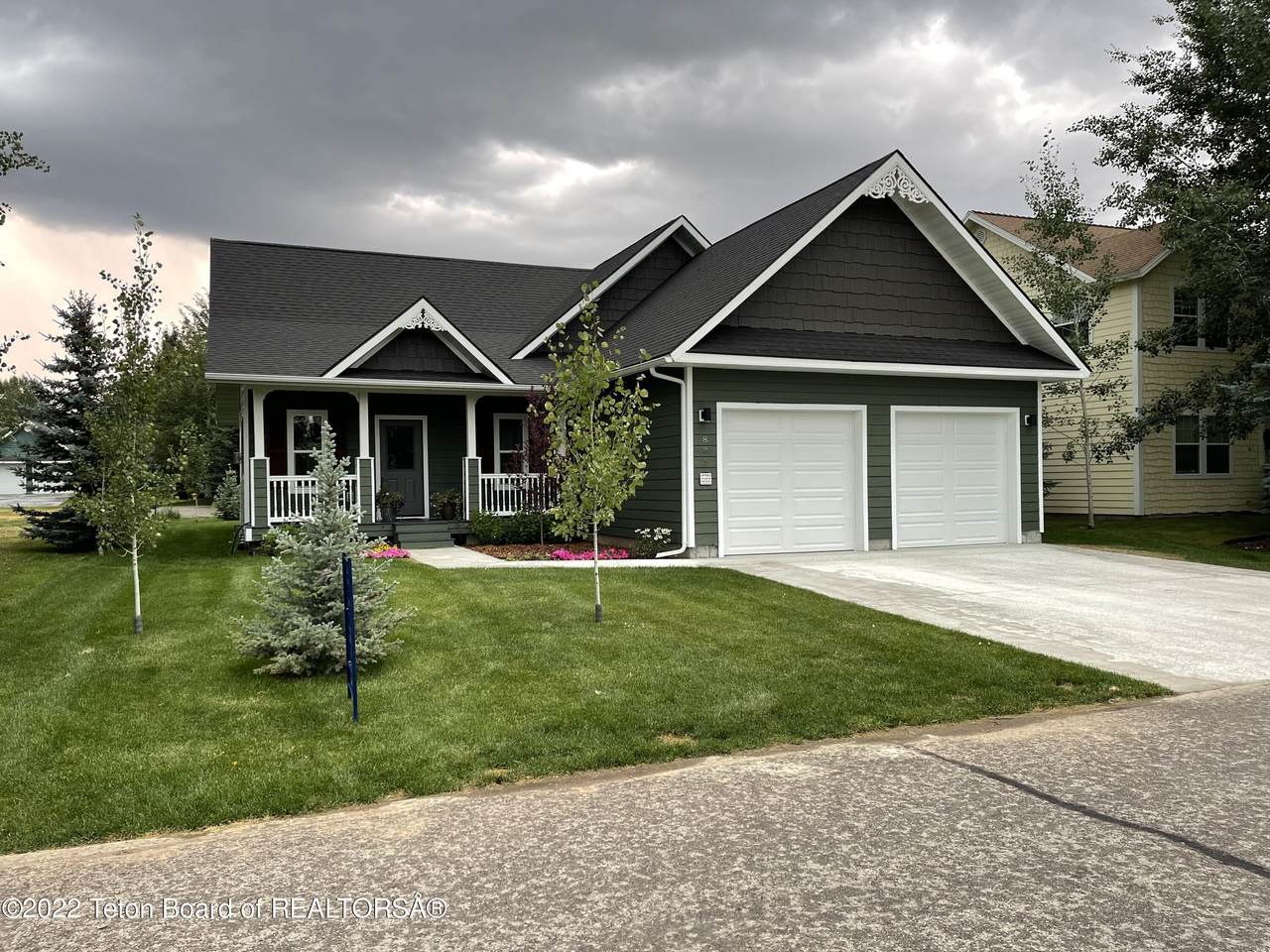 835 Eagles Rest Dr - Photo 1