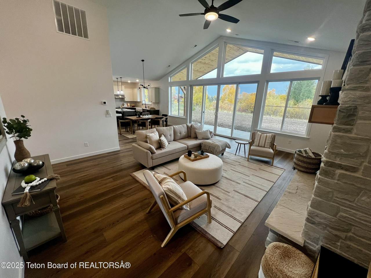 228 Lakewood Road - Photo 1