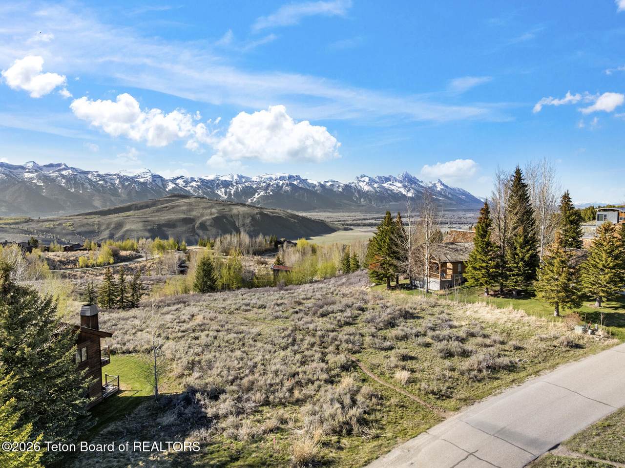1735 Harvest Dance Road - Photo 1