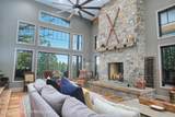 10800 Knights Way - Photo 9
