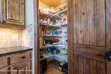 10206 2000 W - Photo 15