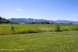 10206 2000 W - Photo 62