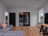 7050 Fox Meadows Drive - Photo 17