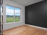 7050 Fox Meadows Drive - Photo 18