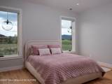 7050 Fox Meadows Drive - Photo 34