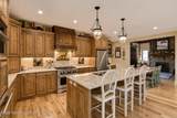 6289 Fox Meadows Drive - Photo 11