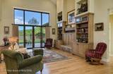 6289 Fox Meadows Drive - Photo 5