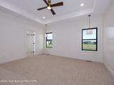 1031 Iroquois Avenue - Photo 12