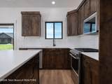 1031 Iroquois Avenue - Photo 4