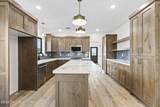 1015 Iroquois Avenue - Photo 8