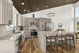 1045 Iroquois Avenue - Photo 8