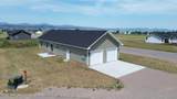 302 Honeybee Lane - Photo 1
