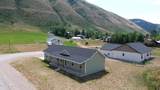 302 Honeybee Lane - Photo 3