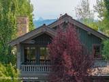 565 Woodland Star Drive - Photo 2