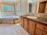 1701 Honeysuckle Loop - Photo 13