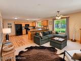 1701 Honeysuckle Loop - Photo 5