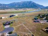 621 Snake River Drive - Photo 1