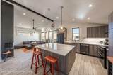 667 Kelly Avenue - Photo 5
