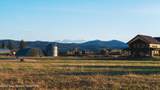 1355 Buckskin Loop - Photo 4