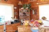 588 Oak Street - Photo 10