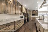 405 Vista Drive - Photo 17