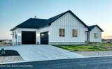 550 Meadowood Street - Photo 2