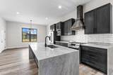 1046 Pawnee Rd - Photo 9