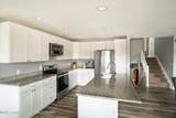 811 Jade Street - Photo 11