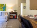 255 Simpson Avenue - Photo 15