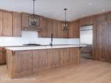 135 Christopher Street - Photo 11