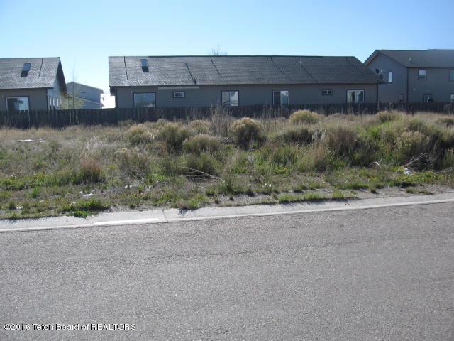 367 Colter Ave - Photo 1