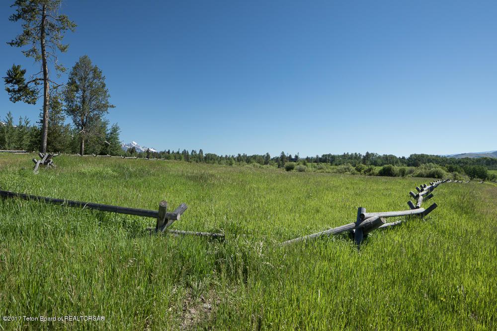 5855 Lazy H Rd - Photo 1