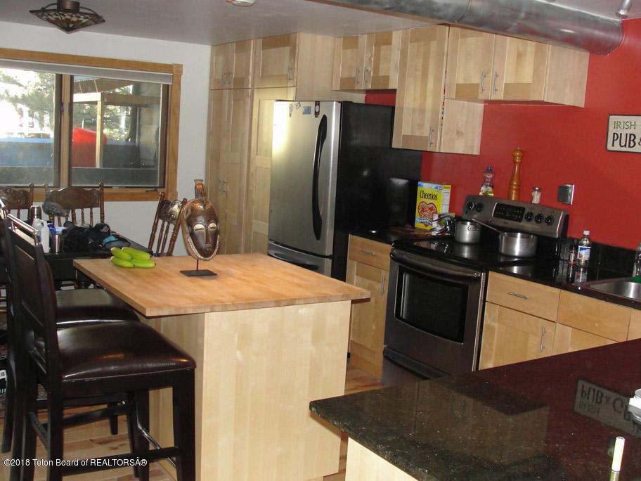 80 Aspen Dr - Photo 1
