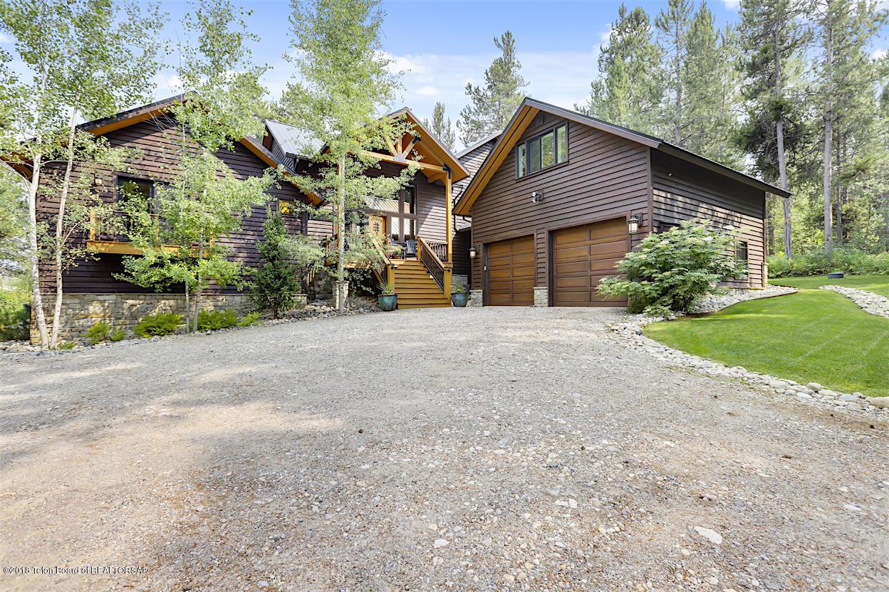4060 Leigh Lane - Photo 1