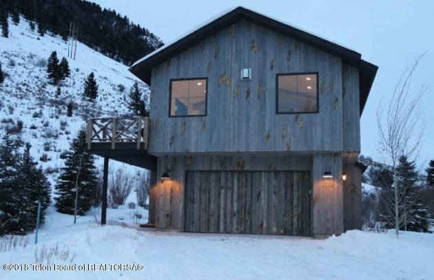 2032 Hidden Ranch Loop - Photo 1