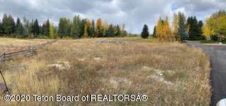 5825 Larkspur Drive - Photo 1