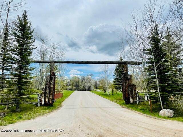 540 Rock Garden Rd - Photo 1