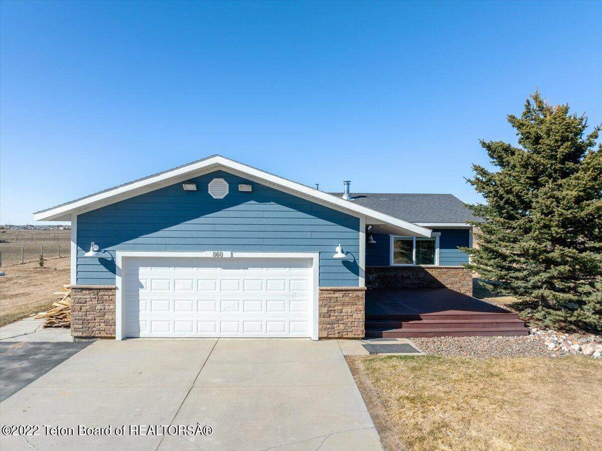 860 Indian Sunset Dr - Photo 1