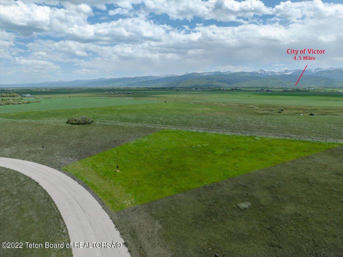 3273 Coneflower Circle - Photo 1