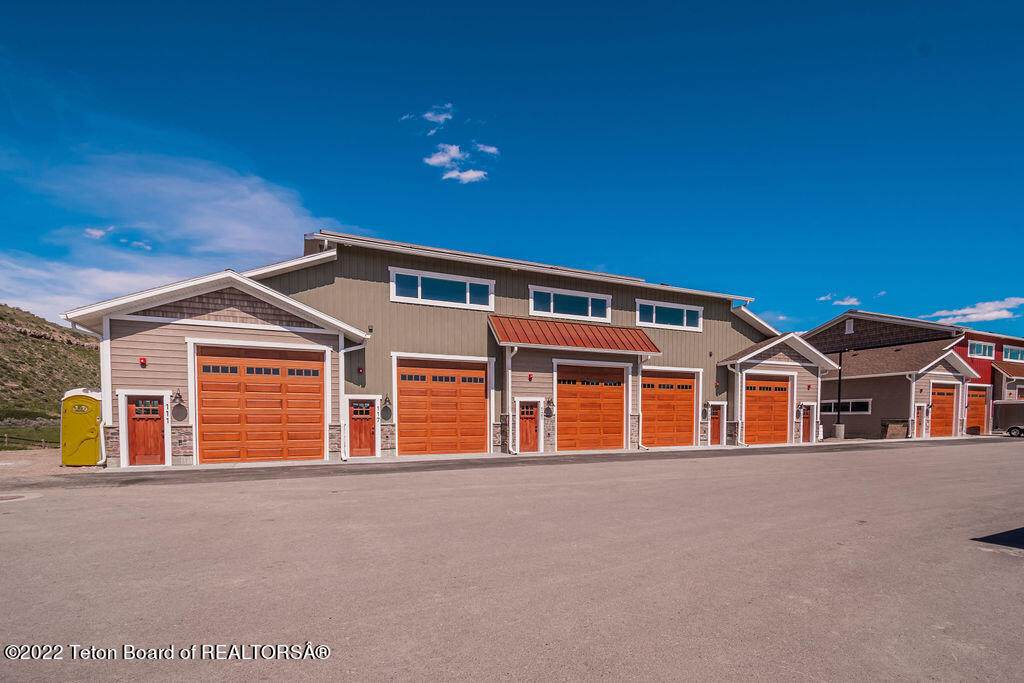 129 Stonefly Lane - Photo 1