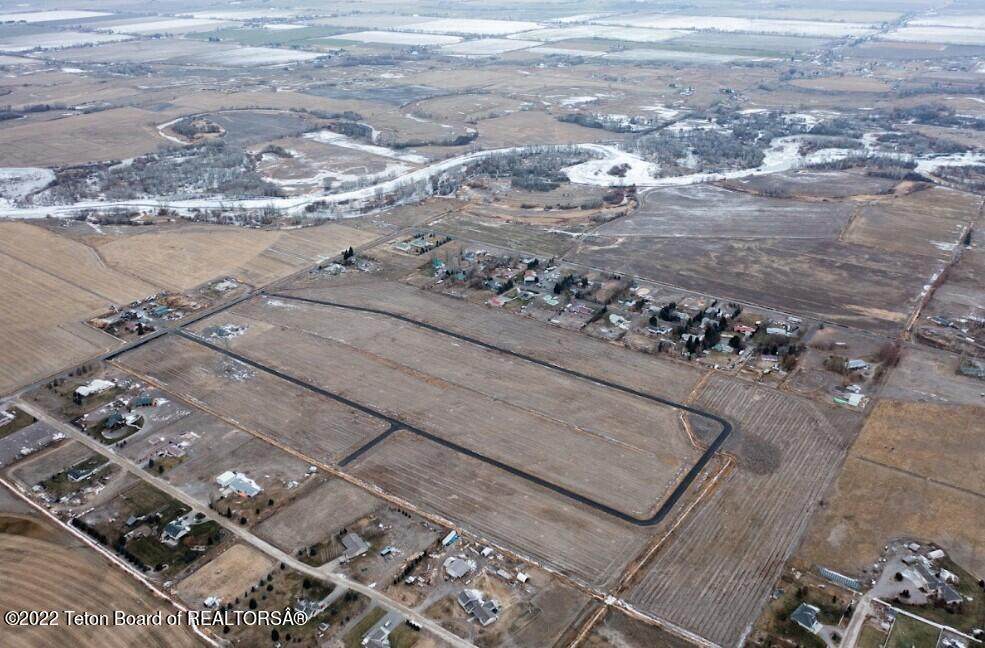 TBD 1800 - Photo 1