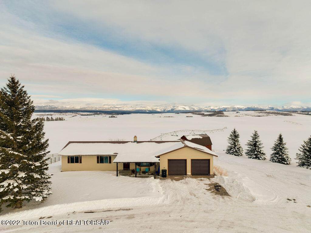 11931 Hwy 32 - Photo 1