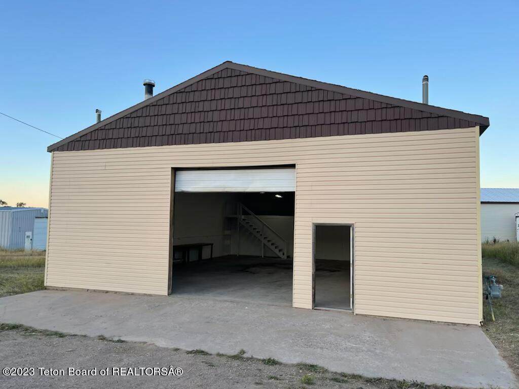 4139 Wy-150 - Photo 1