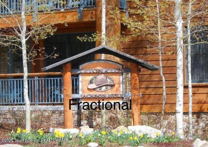 3340 3340 WEST CODY DRIVE - Photo 1